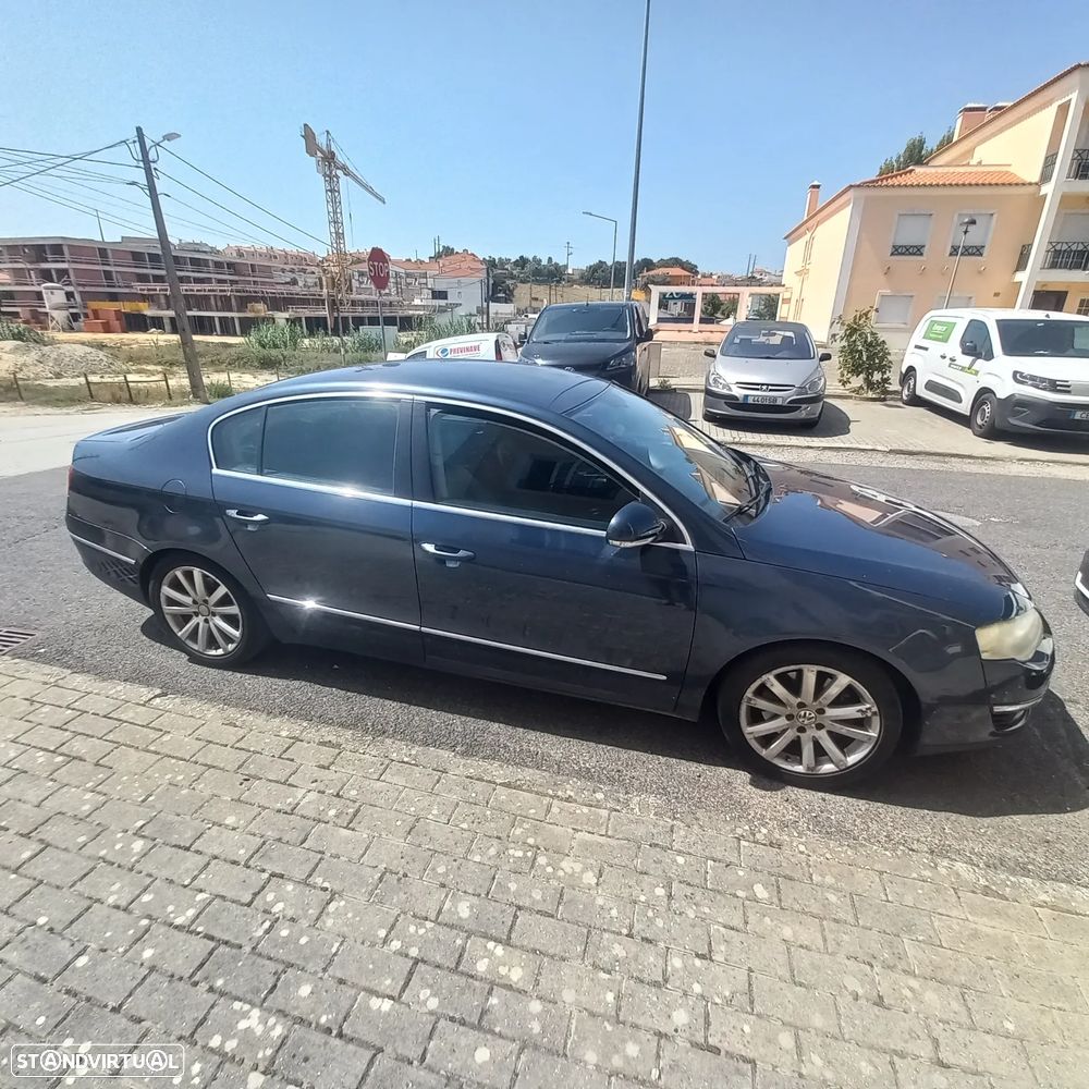 VW Passat 2.0 TDI Highline - 13