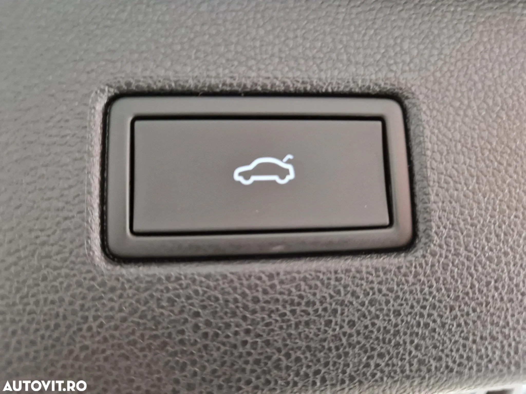 Volkswagen Tiguan 2.0 TSI OPF DSG 4Motion R - 29