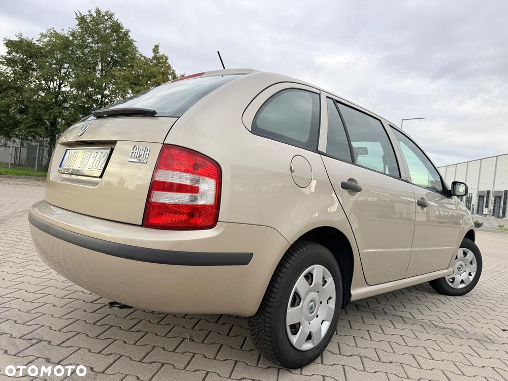 Skoda Fabia 1.4 16V Combi Comfort - 2