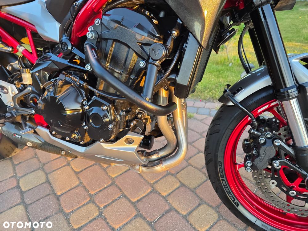 Kawasaki Z 900 - 5