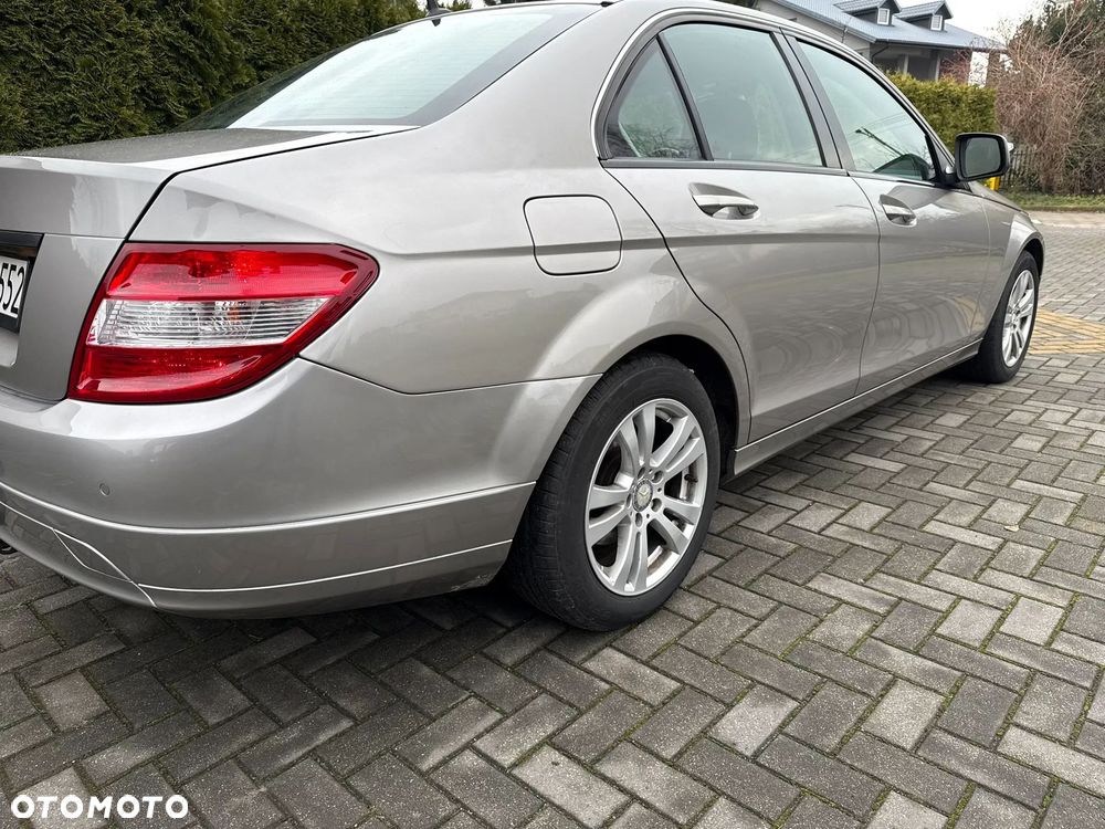 Mercedes-Benz Klasa C 180 Kompressor - 16