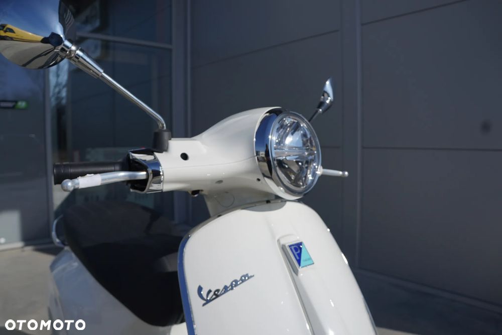 Vespa Primavera - 10