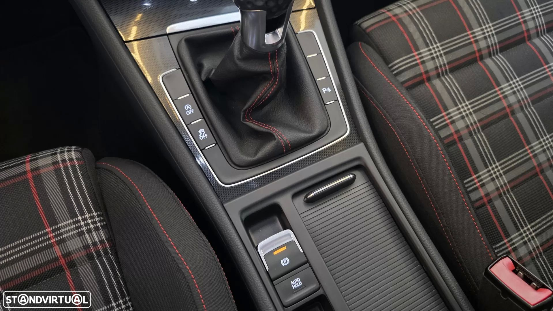 VW Golf 2.0 TSi GTi - 45