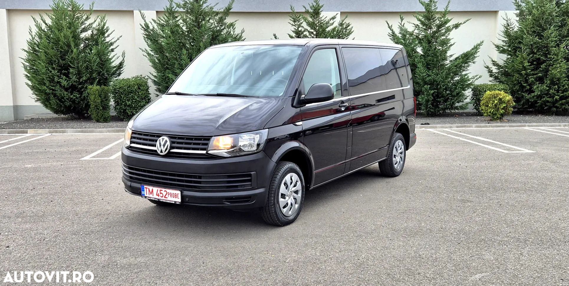 Volkswagen Transporter - 1