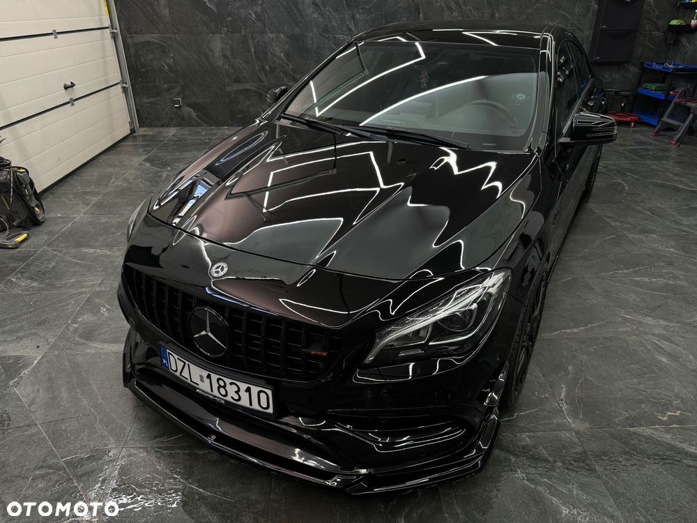 Mercedes-Benz CLA - 1