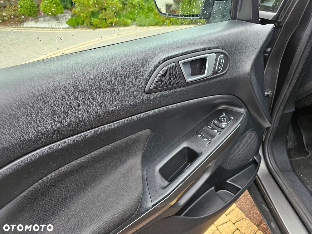 Ford EcoSport 1.0 EcoBoost TITANIUM - 12