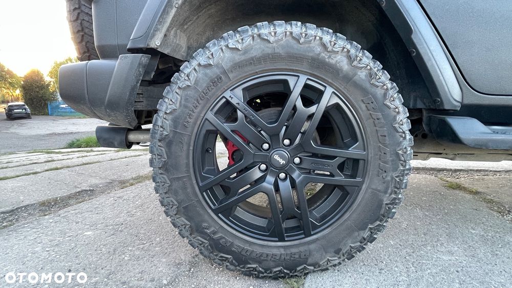 Jeep Wrangler - 15