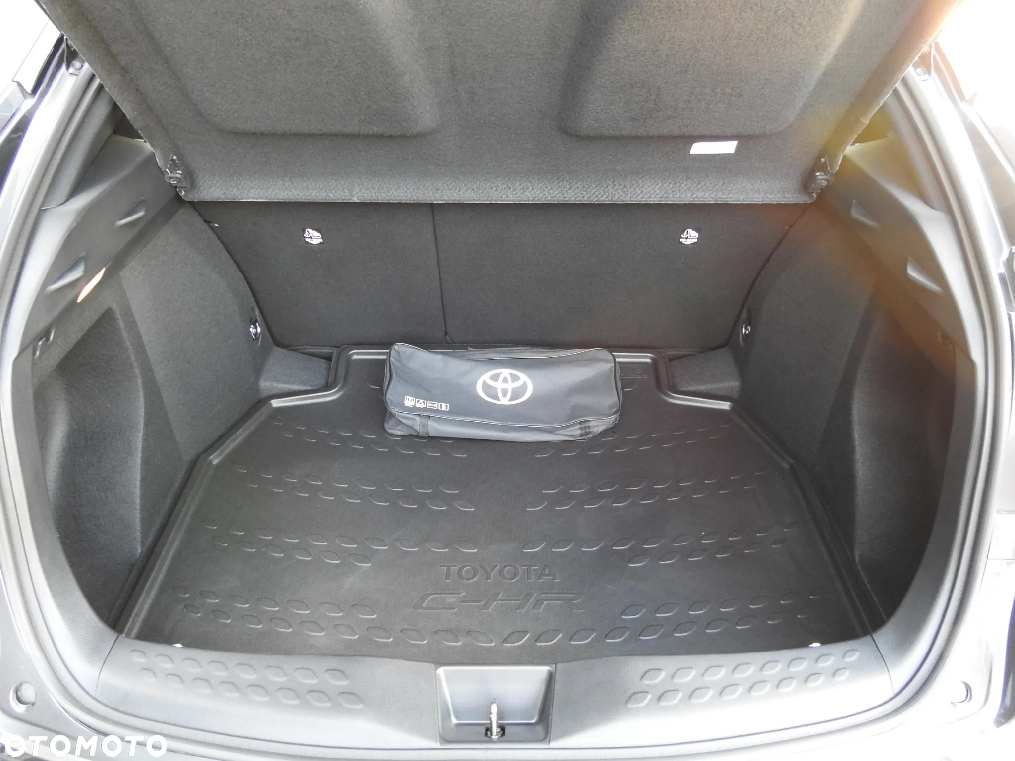 Toyota C-HR 1.8 Hybrid Style - 15