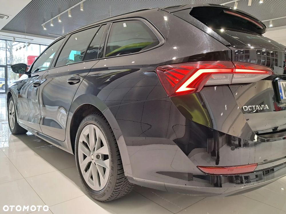 Skoda Octavia 1.5 TSI e-TEC DSG Ambition - 7