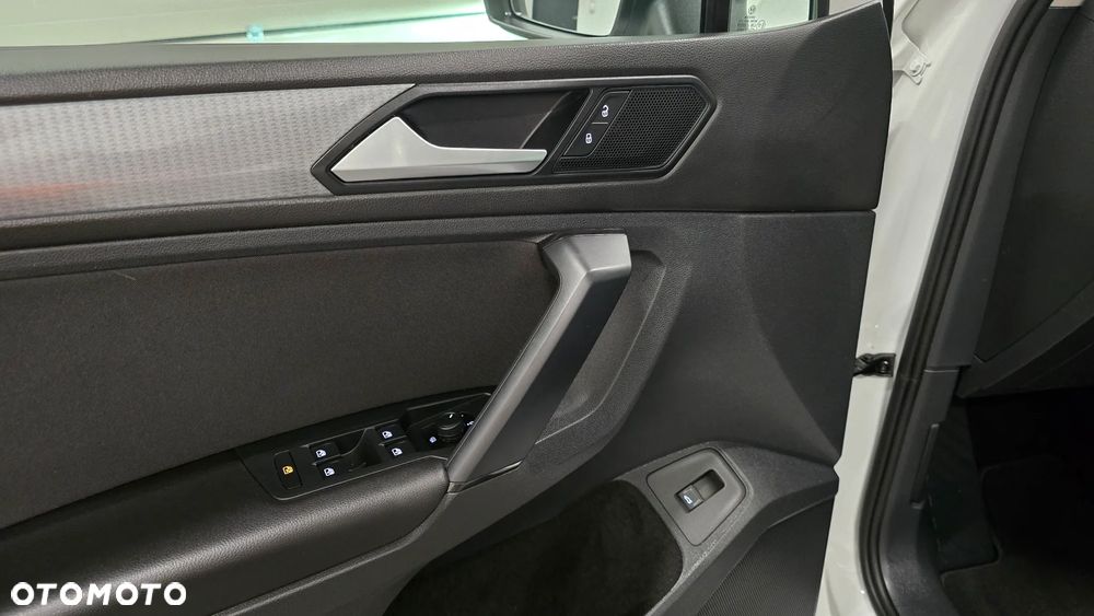 Volkswagen Tiguan 1.5 TSI EVO Elegance DSG - 12