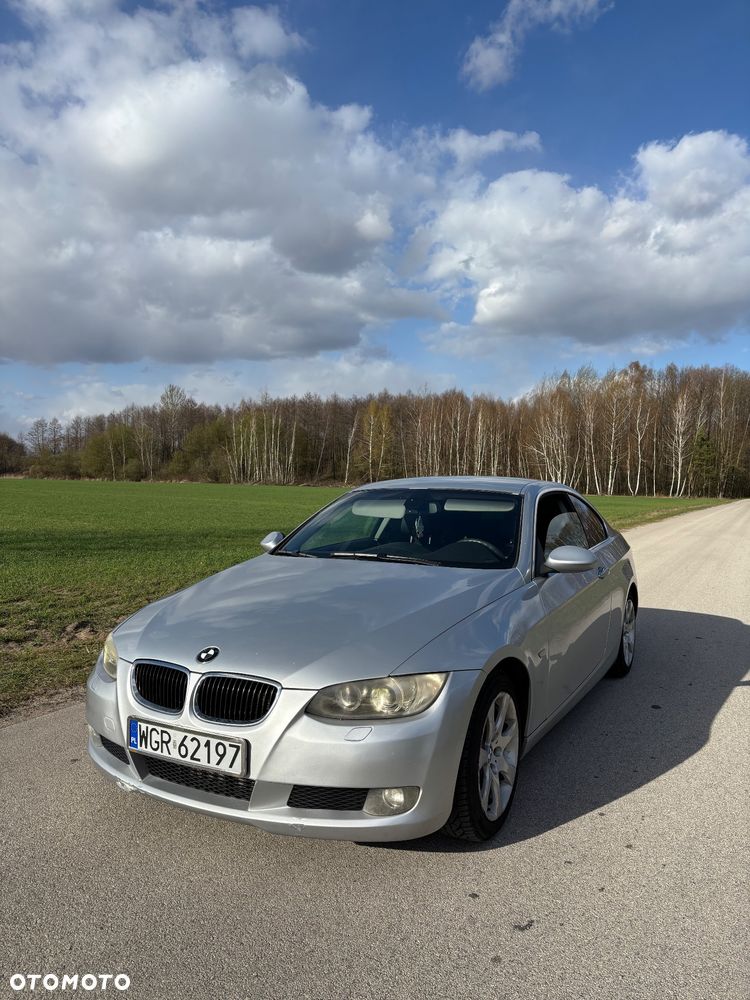 BMW Seria 3 320d DPF - 1