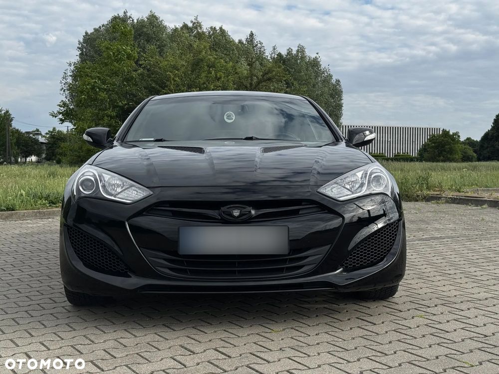 Hyundai Genesis Coupe 3.8 V6 - 3