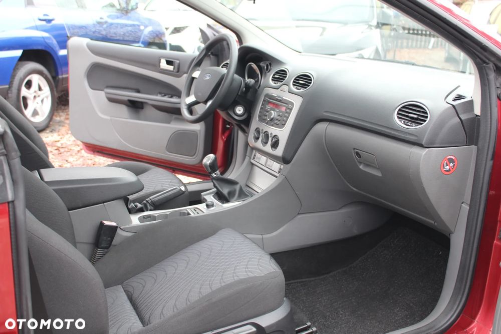 Ford Focus CC 1.6 Sport - 15