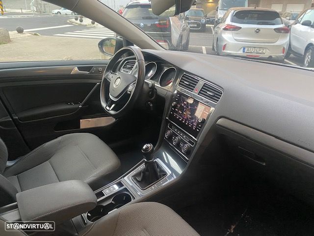 VW Golf Variant 1.6 TDi Highline - 12