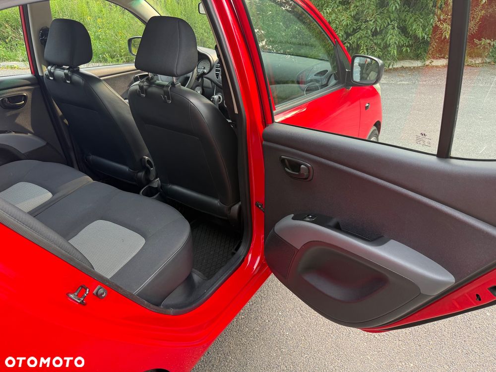 Hyundai i10 1.1 Classic + - 11
