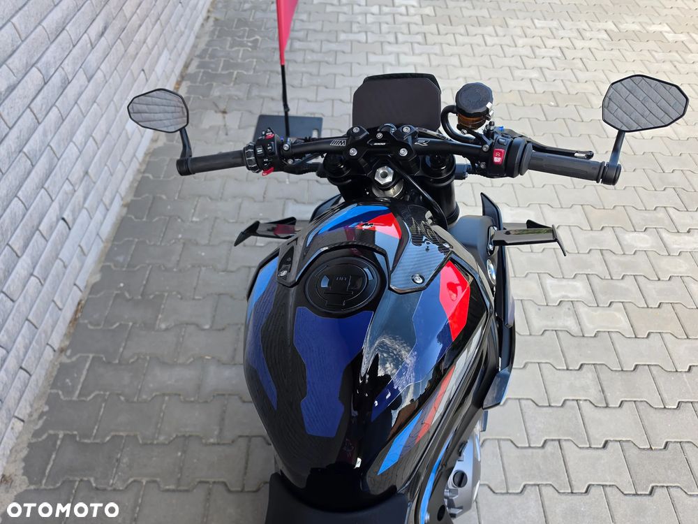 BMW R - 12