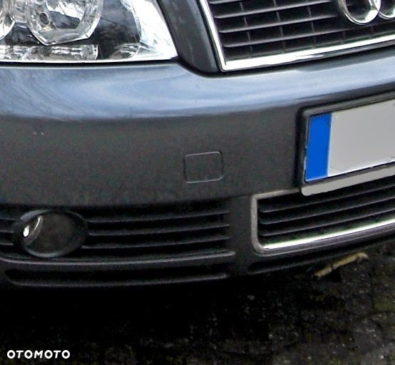 Zaślepka zderzaka przód hak / hol AUDI A4 B6 KOLOR - 5