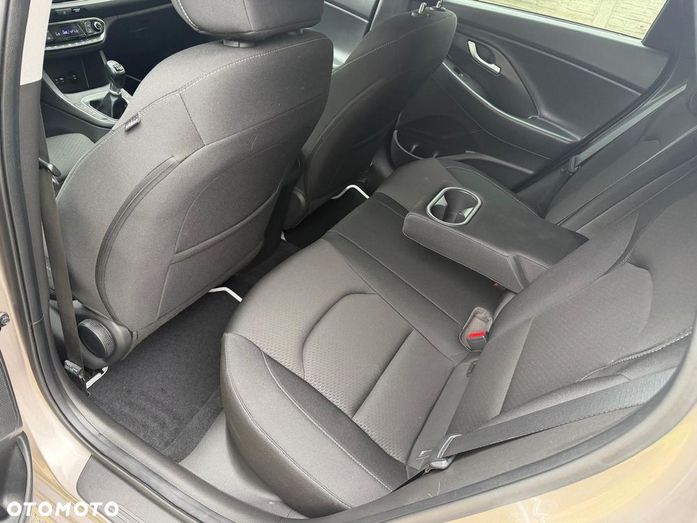 Hyundai i30 1.6 CRDI Prime - 7