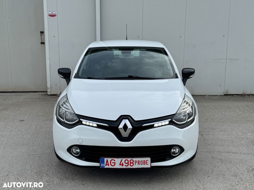 Renault Clio 2014 photo 2