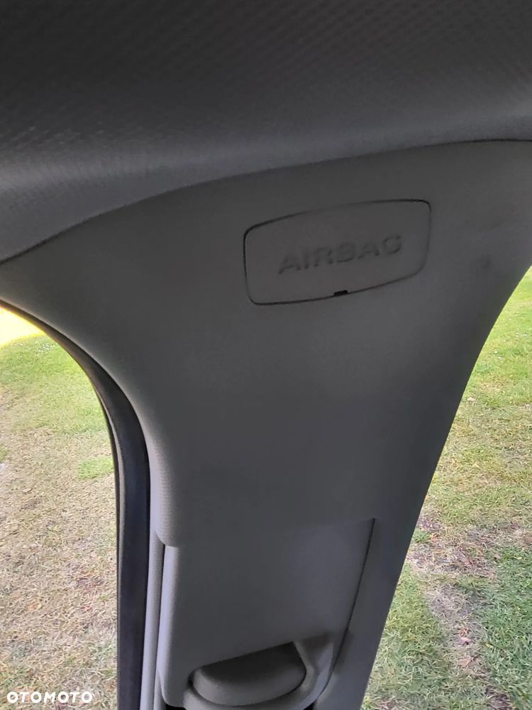 Ford C-MAX - 13