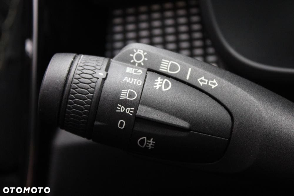 Volvo XC 40 - 20