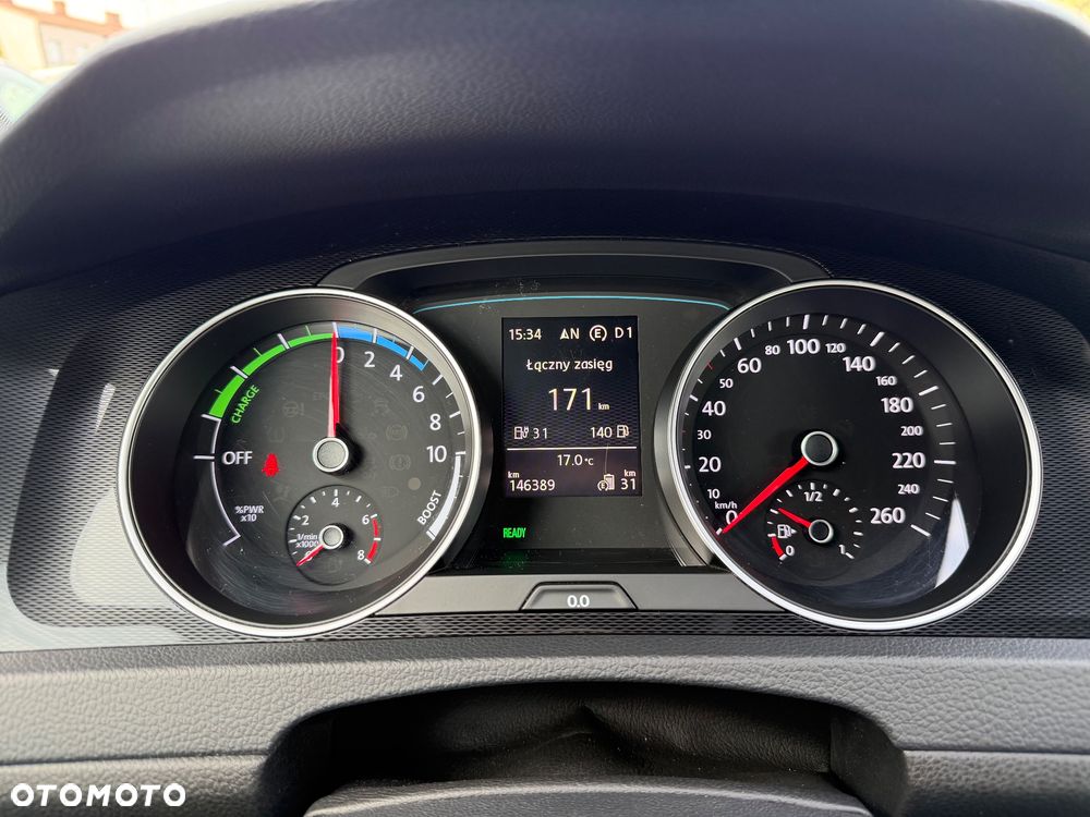 Volkswagen Golf - 19