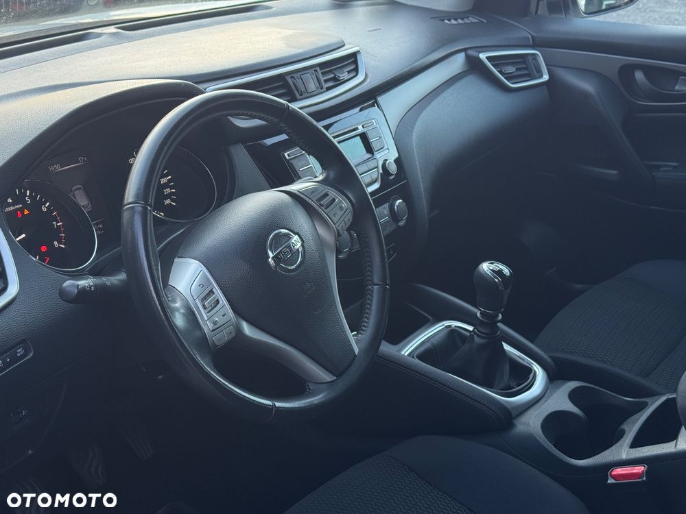 Nissan Qashqai 1.2 DIG-T Visia - 9