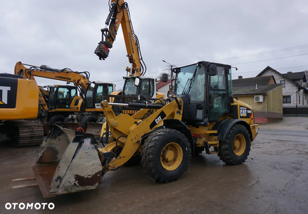Caterpillar CAT 908 M