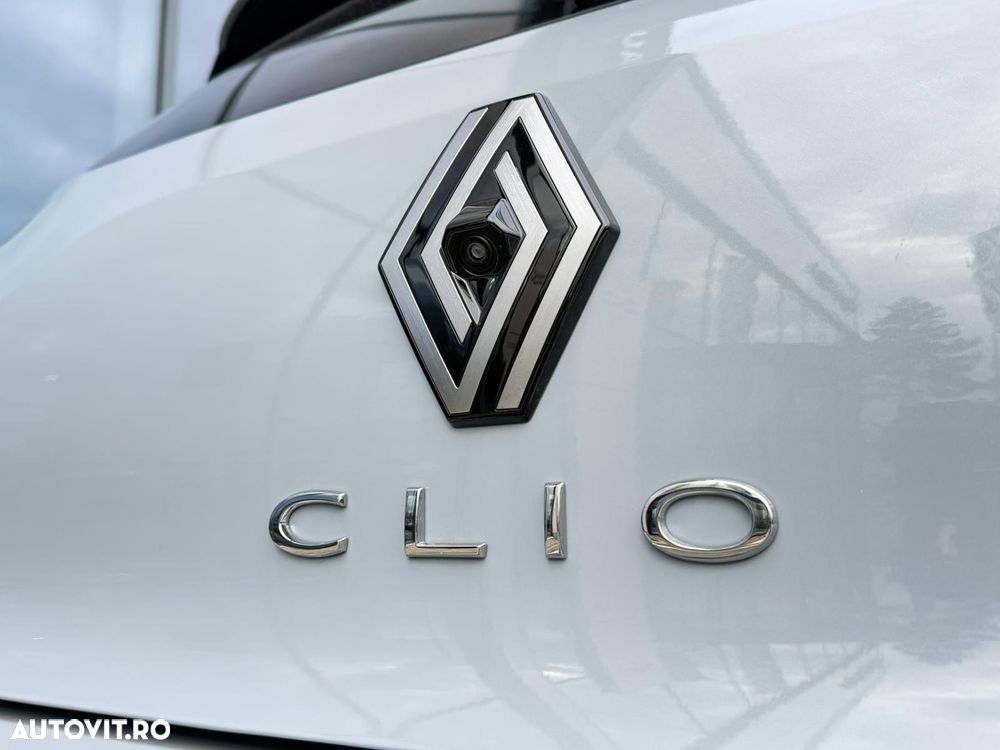 Renault Clio - 19