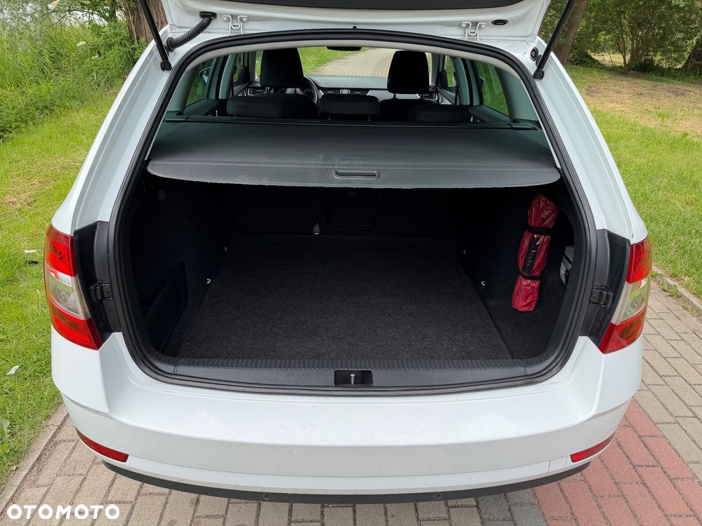 Skoda Octavia 1.6 TDI Soleil - 9