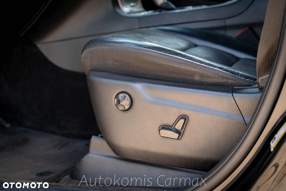 Jeep Grand Cherokee - 18