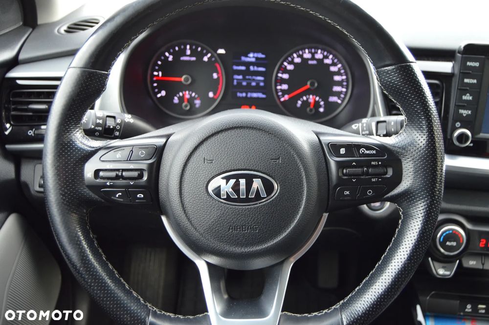 Kia Stonic 1.6 CRDi SCR XL - 20