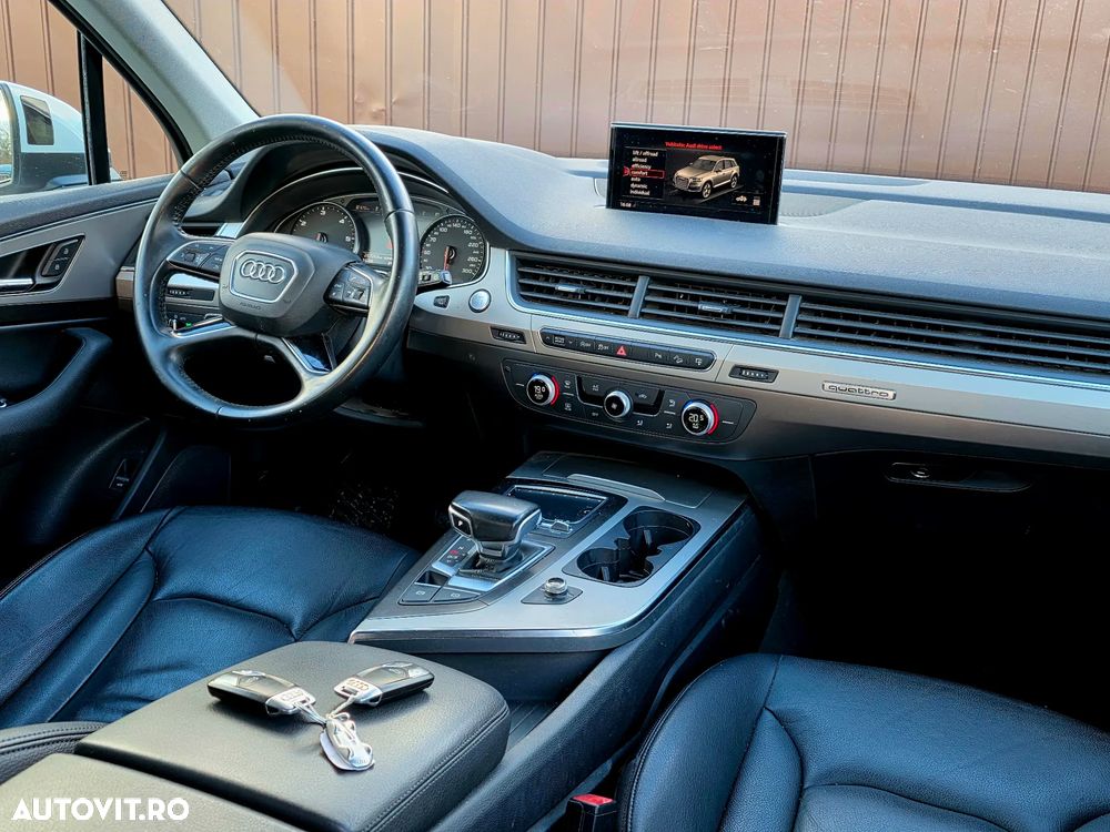 Audi Q7 - 7