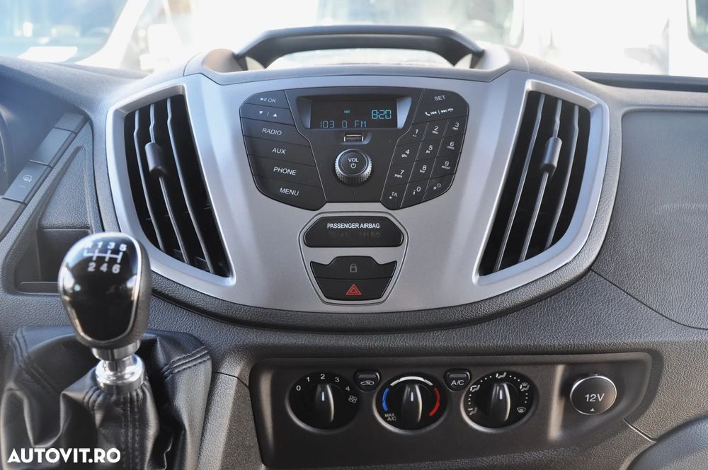 Ford Transit L4 Furgon DCIV RWD Trend - 17