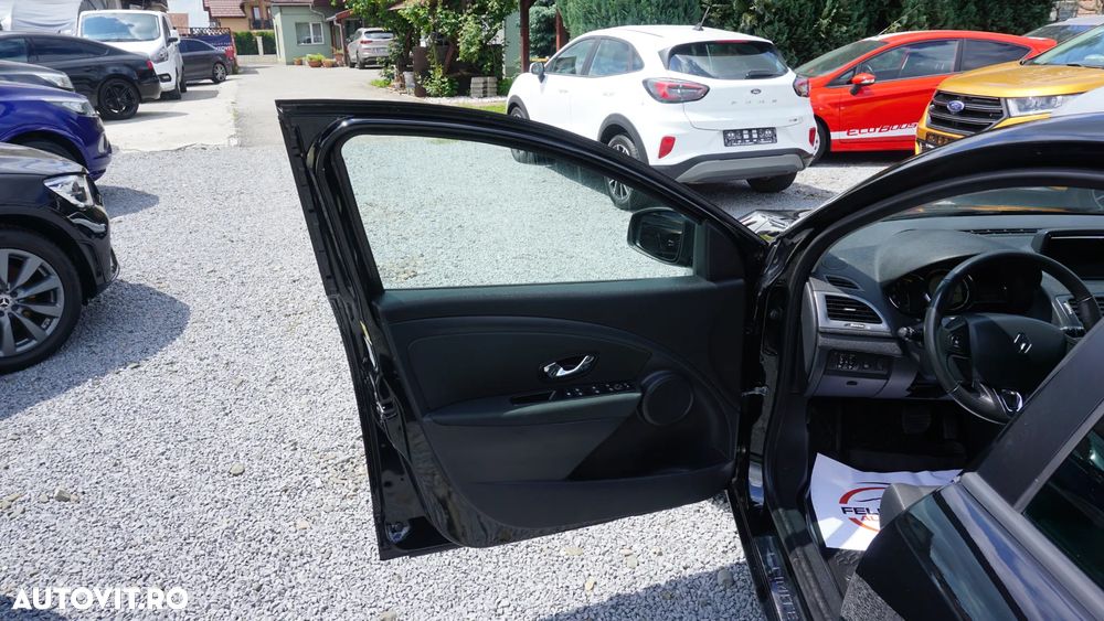 Renault Megane ENERGY dCi 110 EDC LIMITED - 6