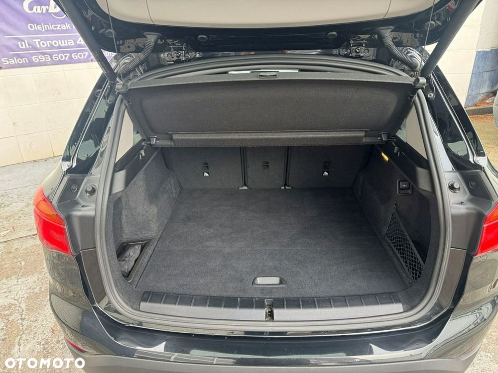 BMW X1 - 26