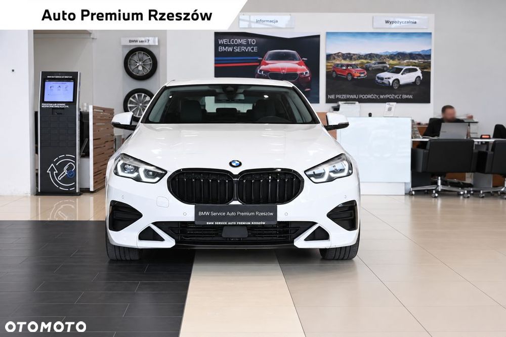 BMW 2 Series 2021 photo 2