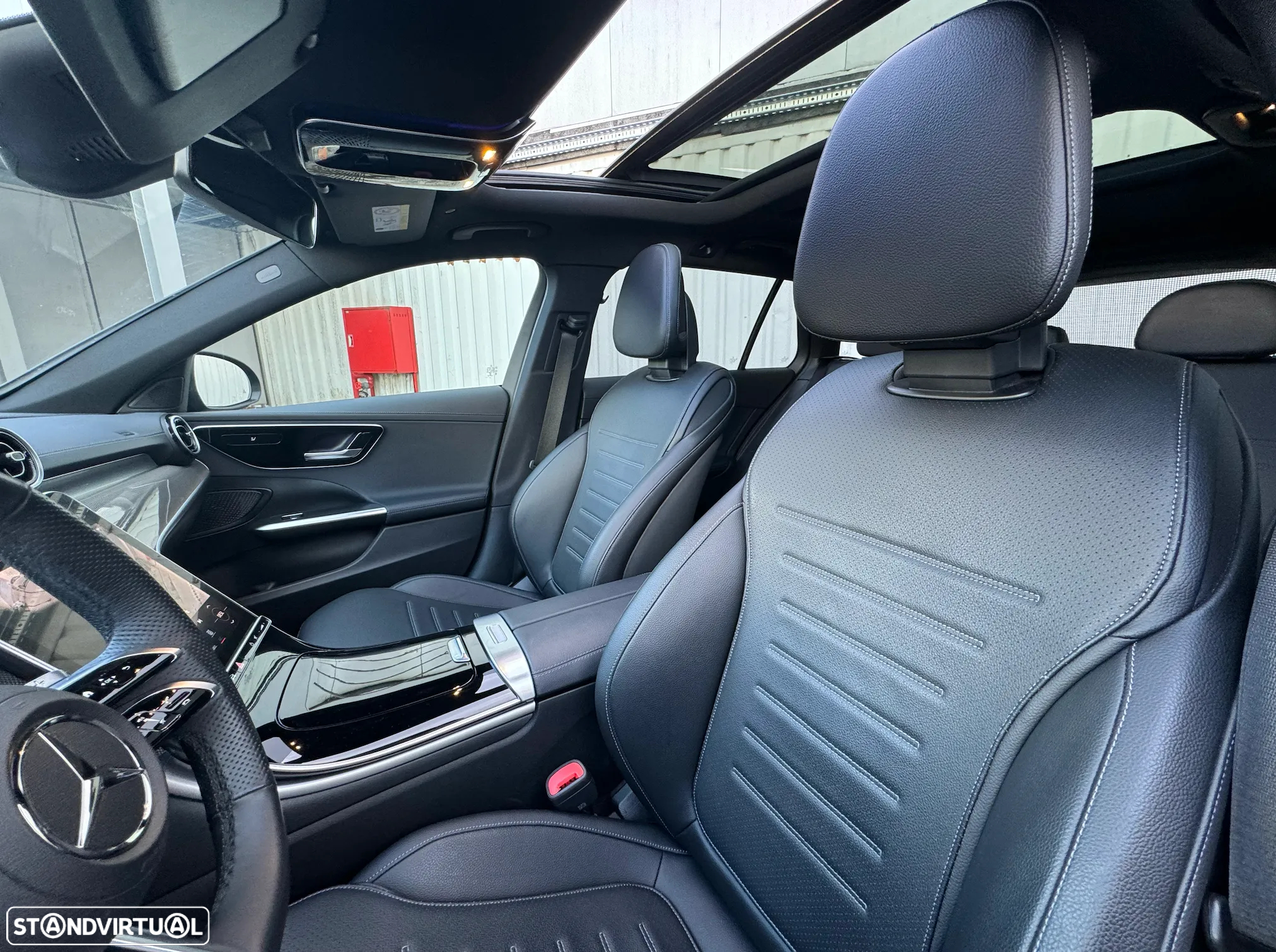 Mercedes-Benz C 300 e AMG Line - 18
