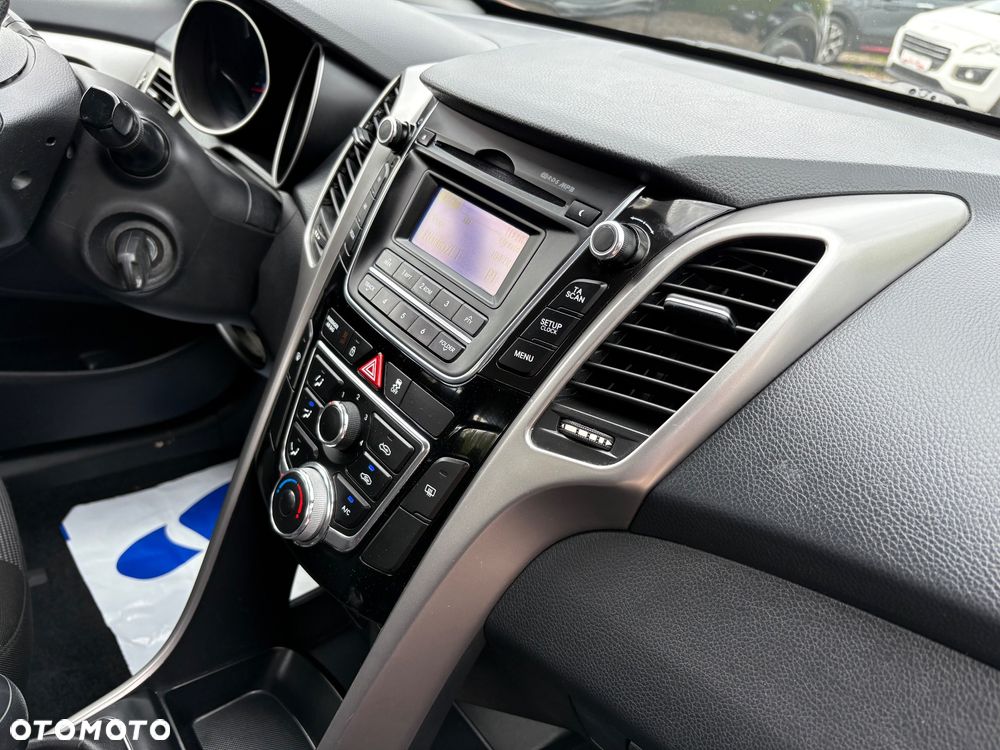 Hyundai i30 1.4 Classic - 24