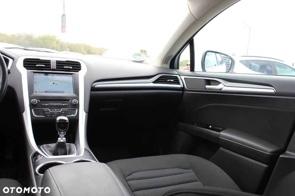 Ford Mondeo 2.0 TDCi Titanium - 16