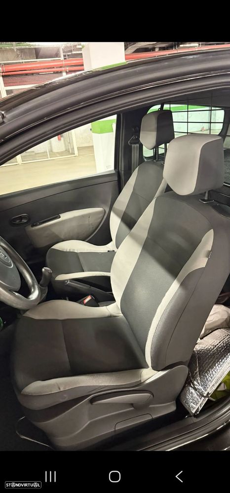 Renault Clio 1.5 DCI - IVA dedutível - 4