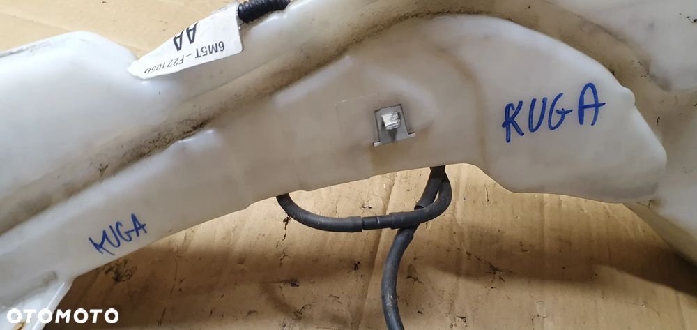 Zbiorniczek płynu spryskiwaczy pompka Ford Kuga MK1 3M51-13K163-AC - 9