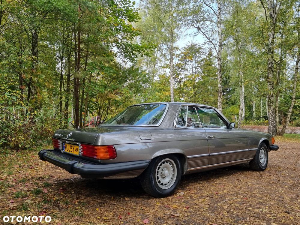 Mercedes-Benz SLC - 39