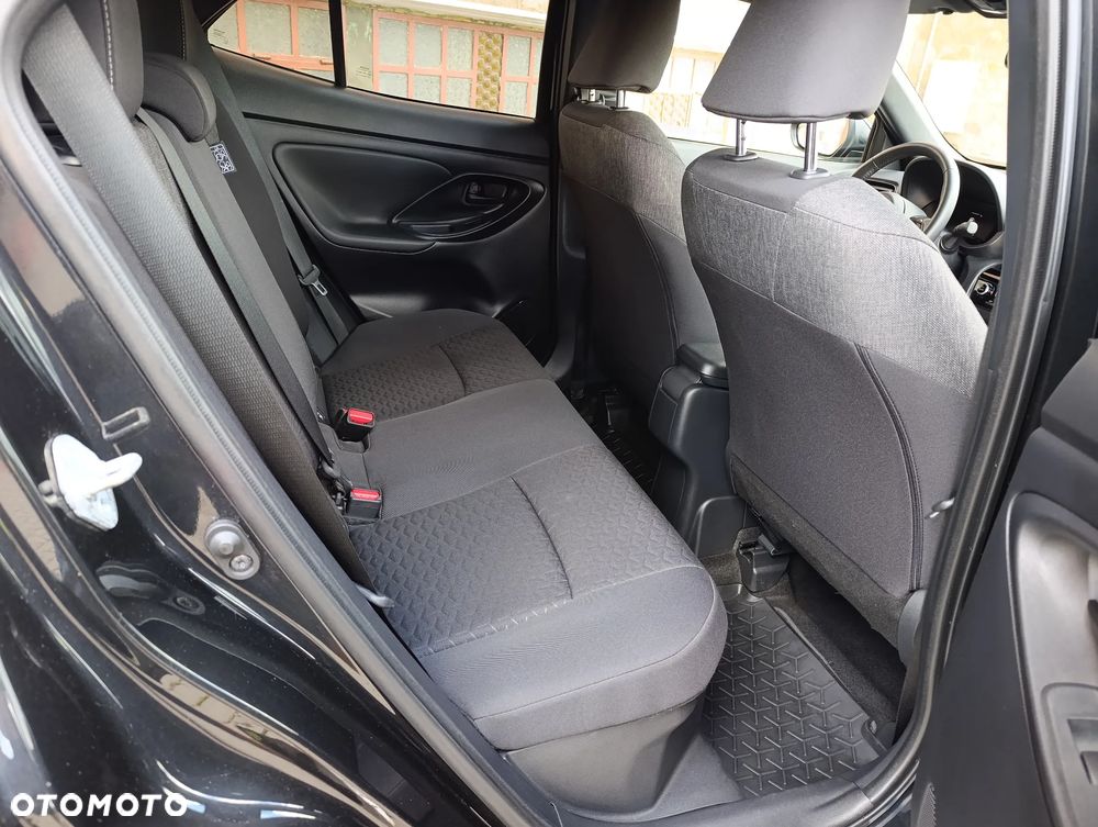 Toyota Yaris Cross Hybrid 1.5 Executive - 18