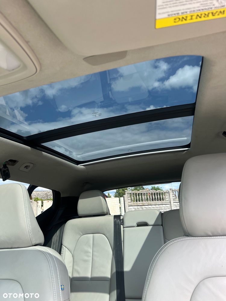 Volvo XC 40 B5 AWD Ultimate Bright - 21