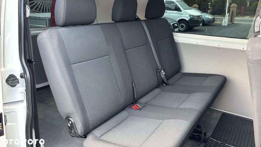 Volkswagen Transporter - 26