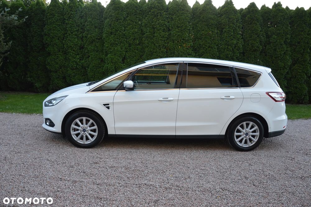 Ford S-Max - 14