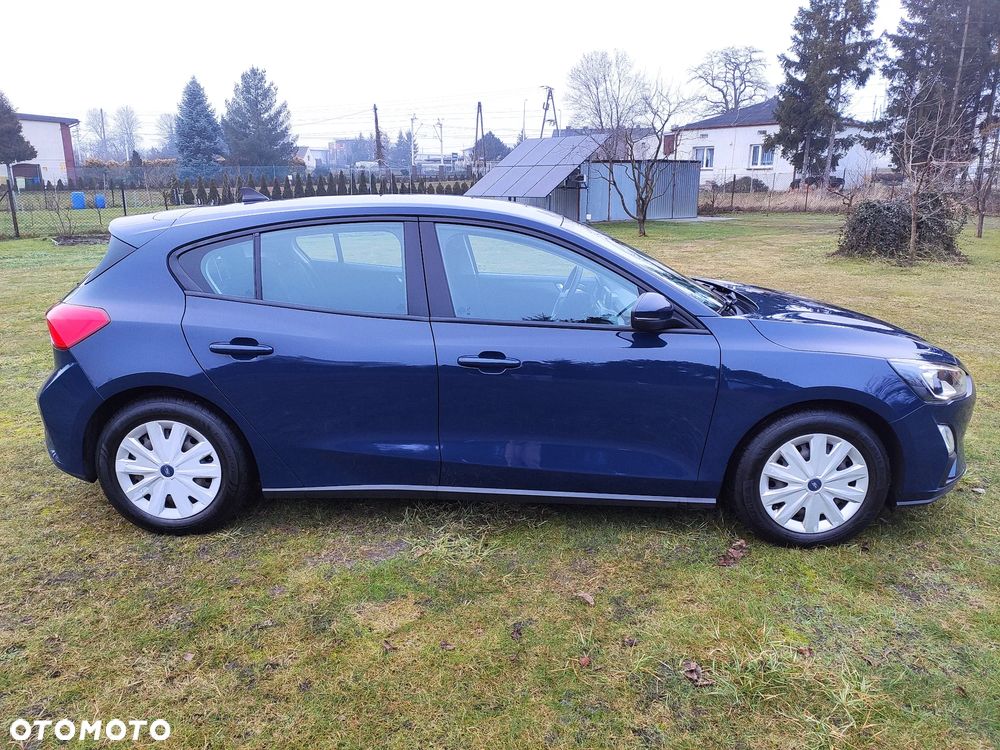 Ford Focus 1.0 EcoBoost Trend Edition - 8