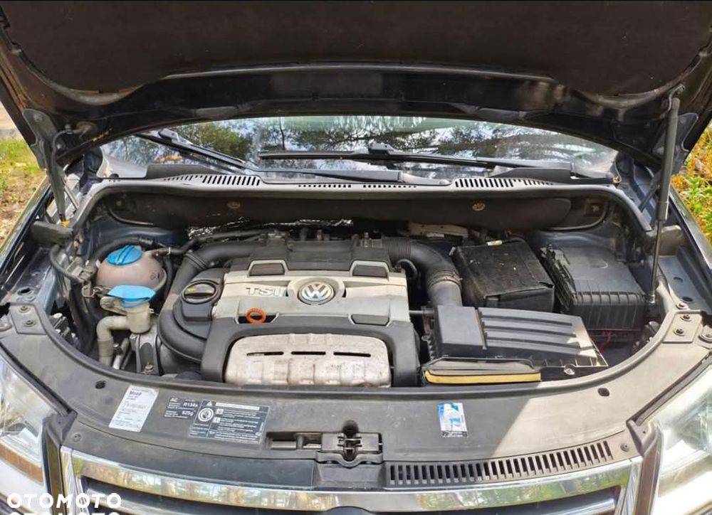 Volkswagen Touran 1.4 TSI Highline DSG - 12