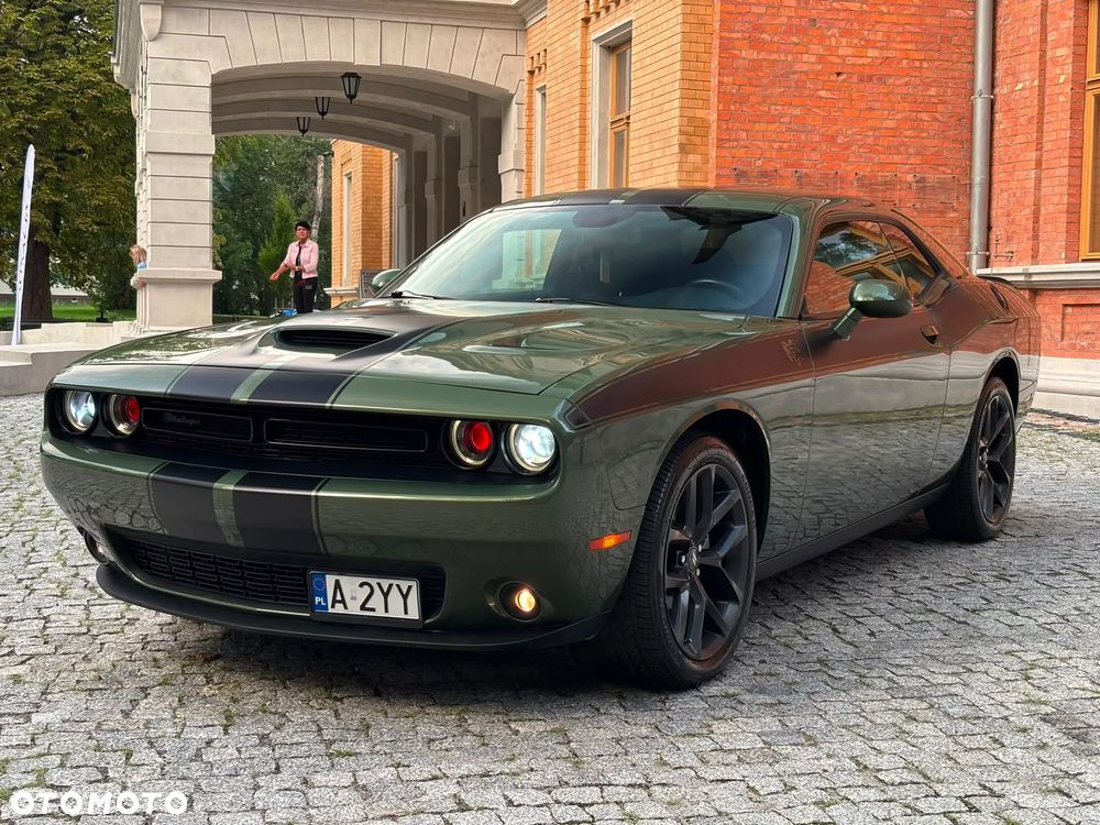 Dodge Challenger 3.6 SXT - 3